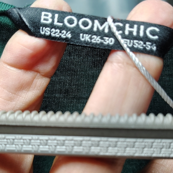 Bloomchic Boho Embroidered Peasant Tunic Top Size 22-24 - Picture 5 of 9